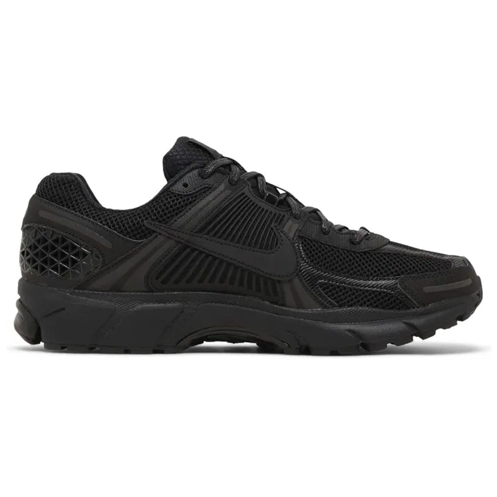 Nike Air Zoom Vomero 5 'Triple Black'