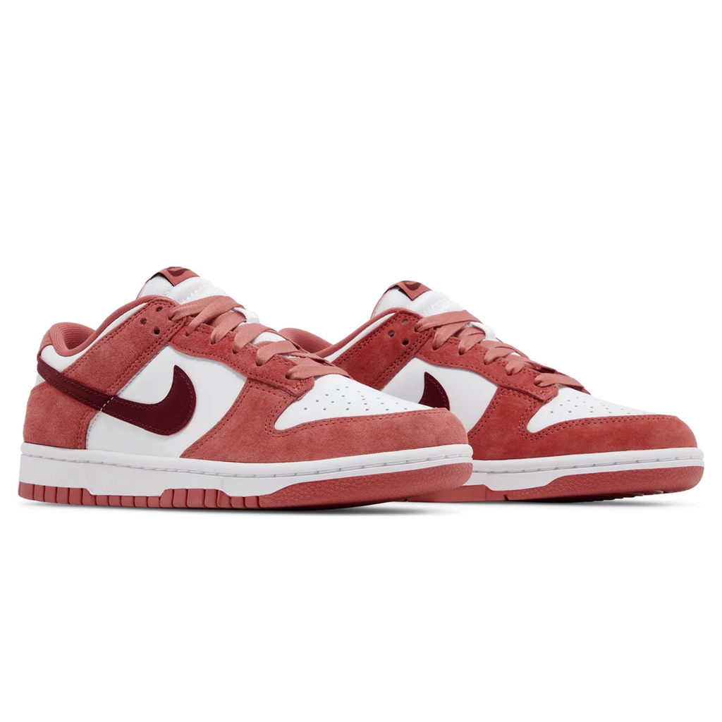 Nike Wmns Dunk Low 'Valentine's Day' 2024