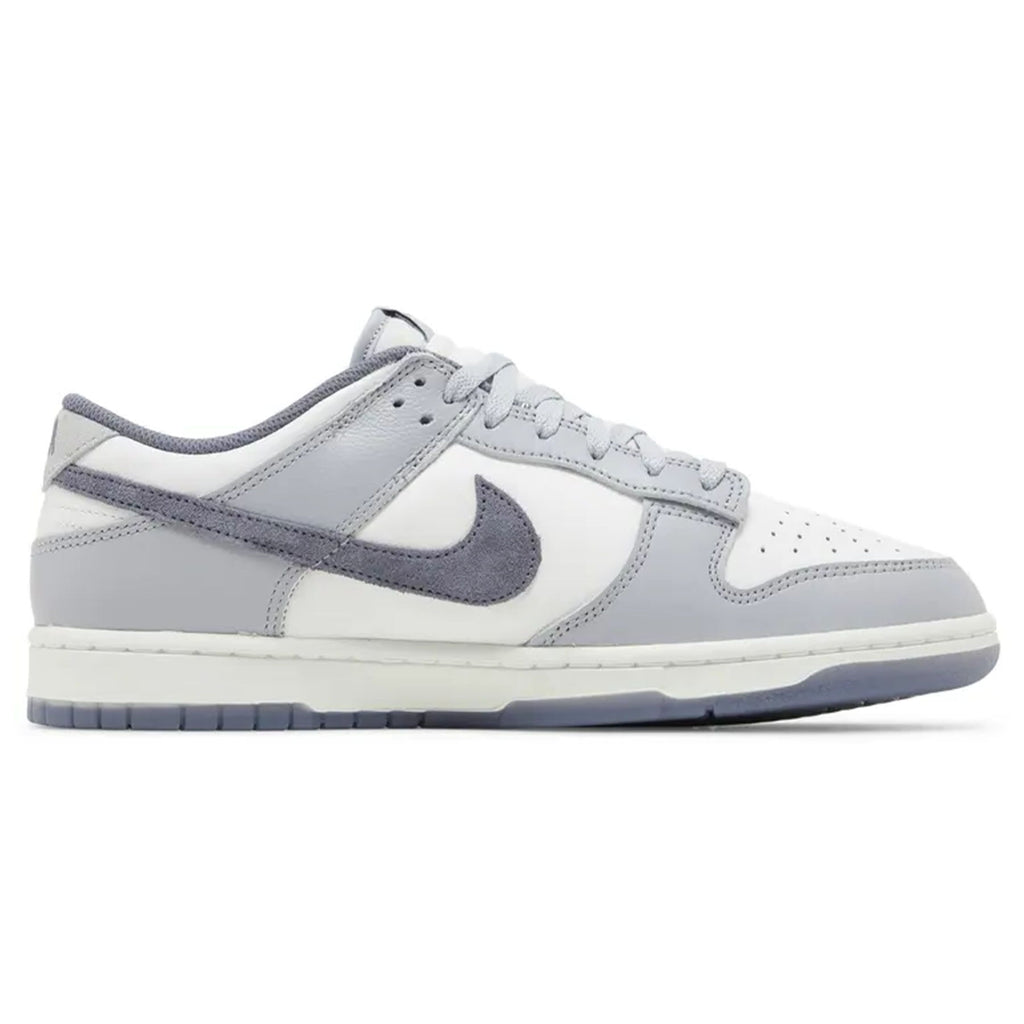 Nike Dunk Low SE 'Light Carbon'