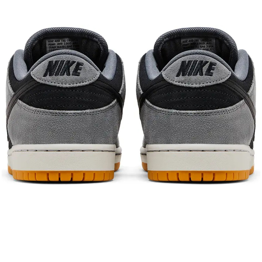 Nike Dunk Low SB 'Dark Smoke Grey'