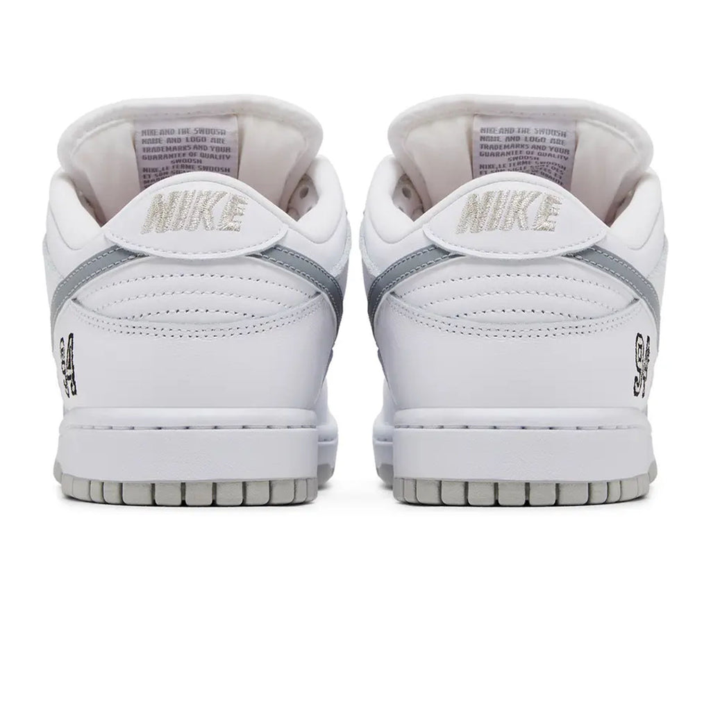 Nike Dunk Low SB x Supreme 'White Metallic Silver'