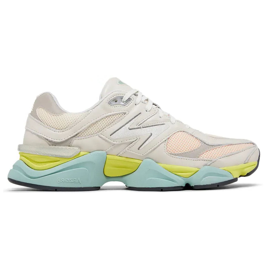 New Balance 9060 'Moonbeam Vintage Rose'