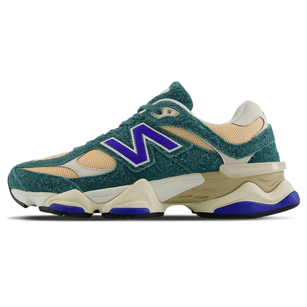 New Balance 9060 'New Spruce Peach Blossom'
