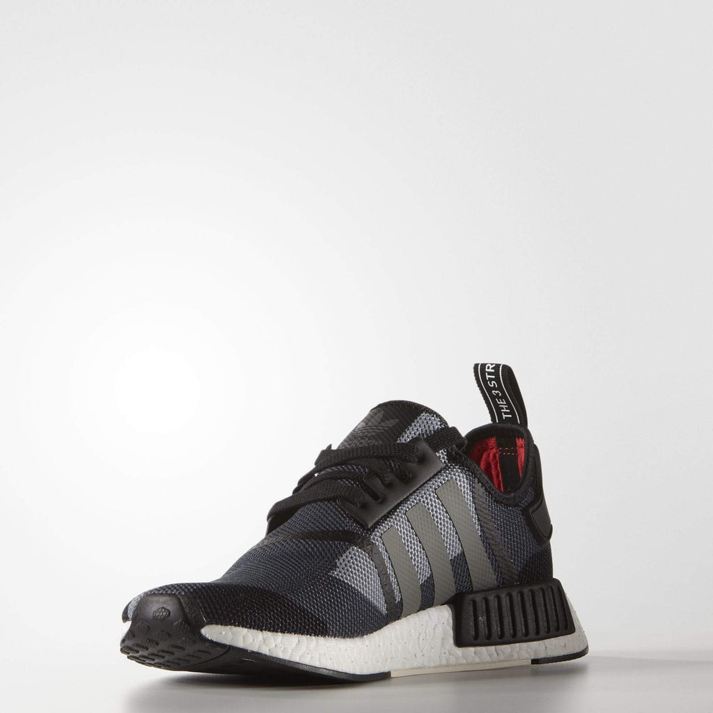 ADIDAS NMD R1 - Core Black Chalk White - Kick Game