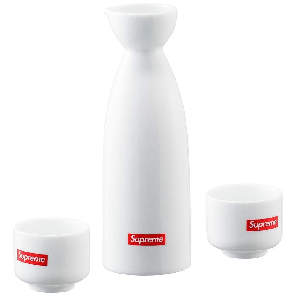 Supreme Sake Set - White - Kick Game