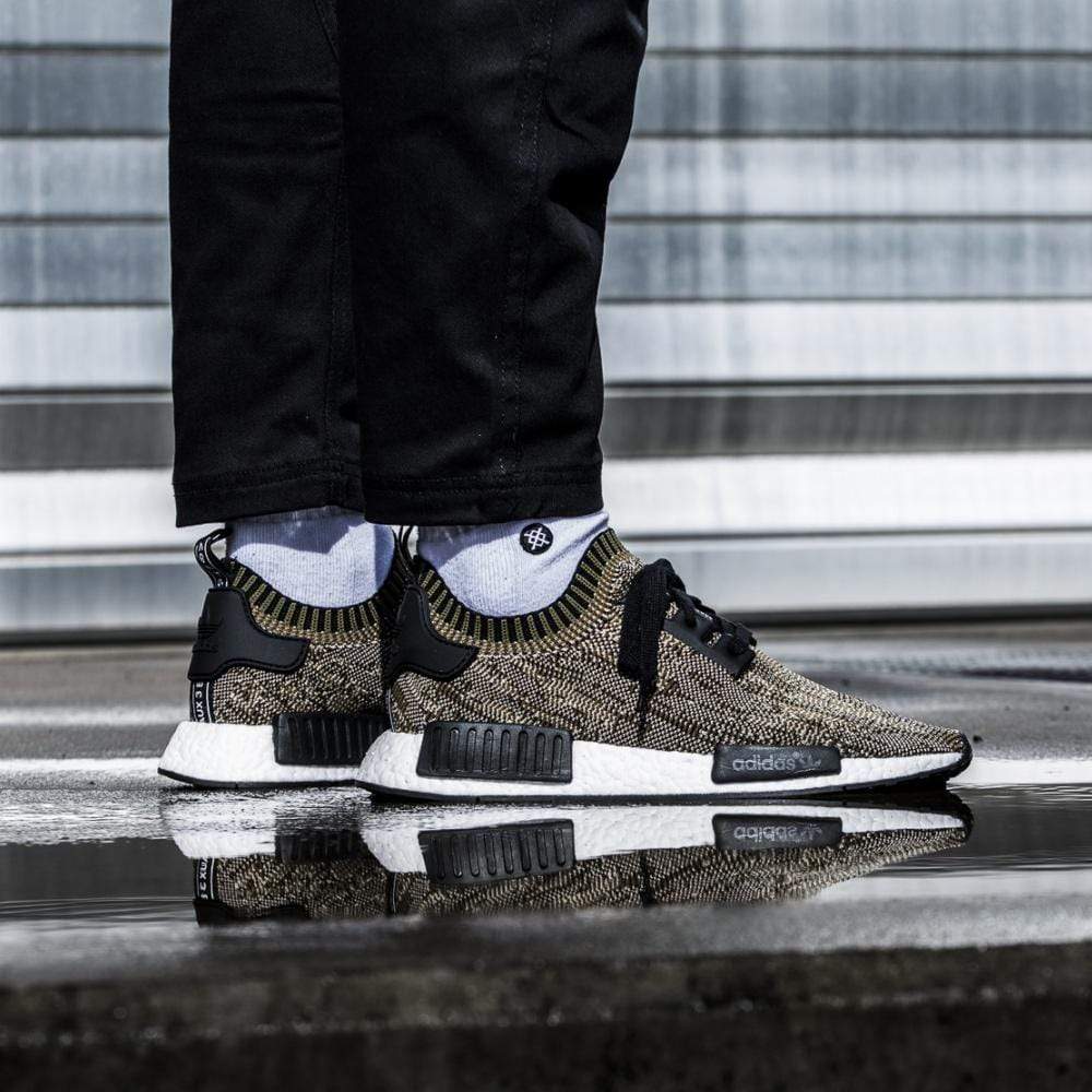 ADIDAS NMD_R1 PK Olive Cargo & Black - Kick Game