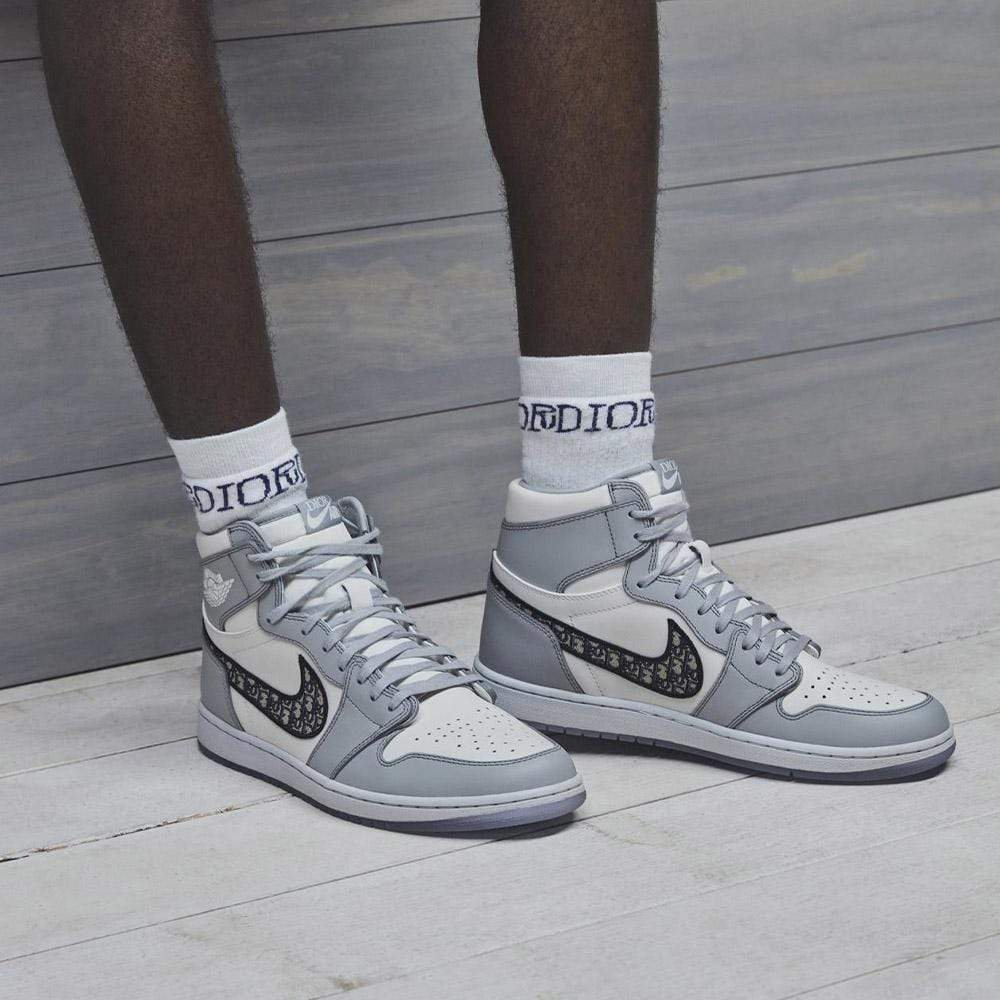 Dior x Air Jordan 1 High - Kick Game