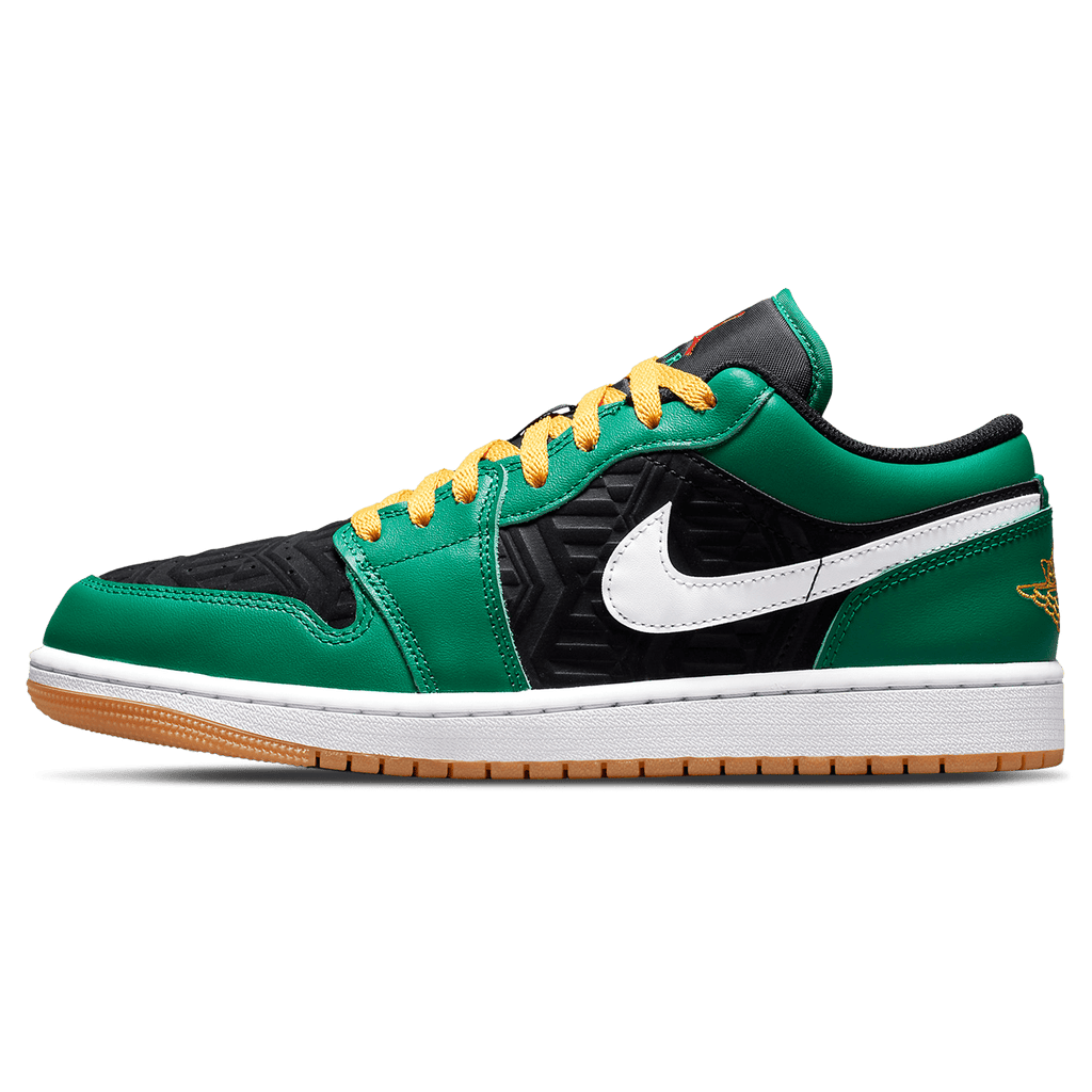 Air Jordan 1 Low SE 'Christmas' - Kick Game