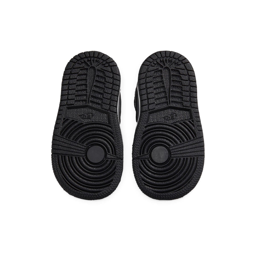 Air Jordan 1 Mid TD 'Shadow' - Kick Game