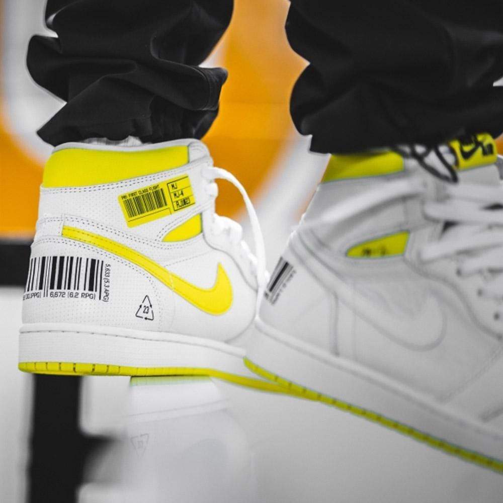 Air Jordan 1 Retro High OG 'First Class Flight' - Kick Game