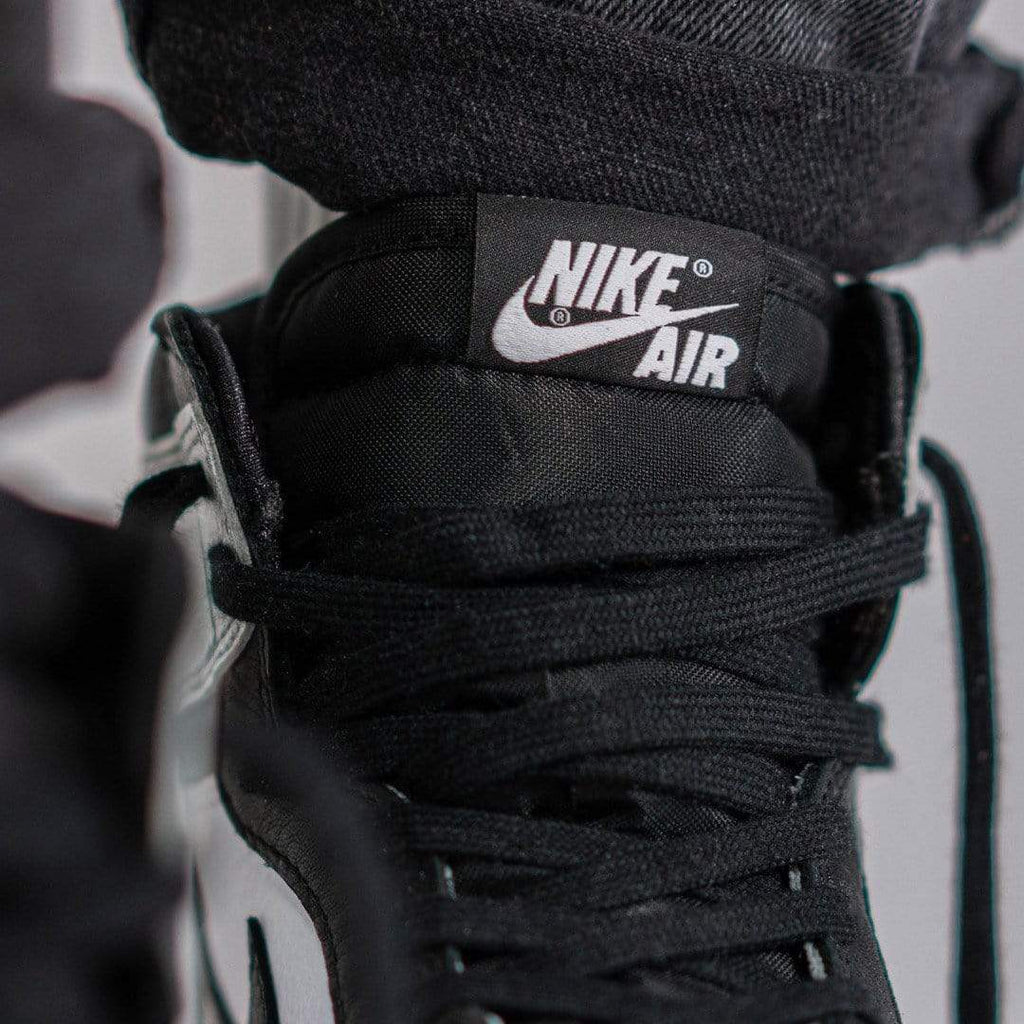 Air Jordan 1 Wmns Retro High OG 'Silver Toe' - Kick Game