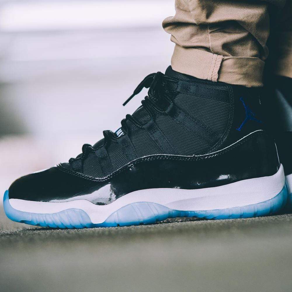 Air Jordan 11 GS Space Jam  Monster Mash - Kick Game