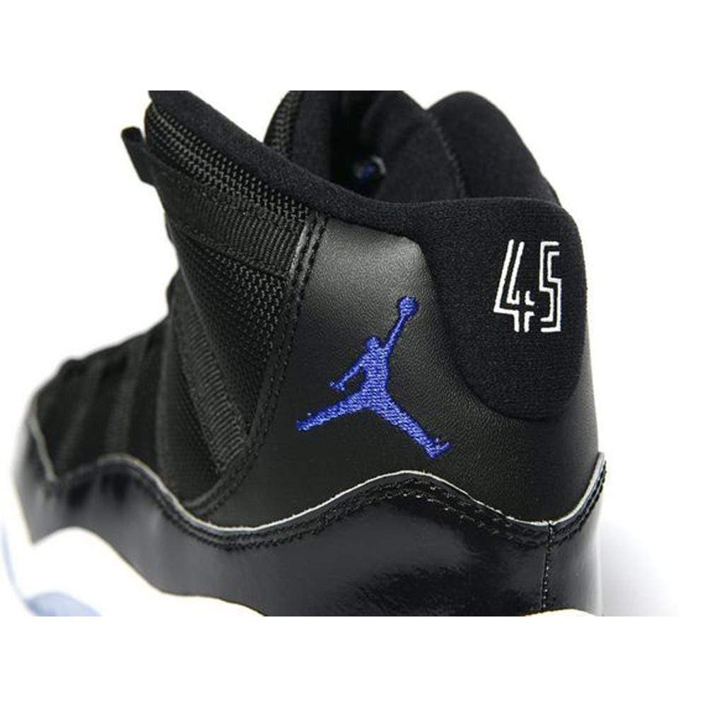 Air Jordan 11 PS Space Jam  Monster Mash - Kick Game
