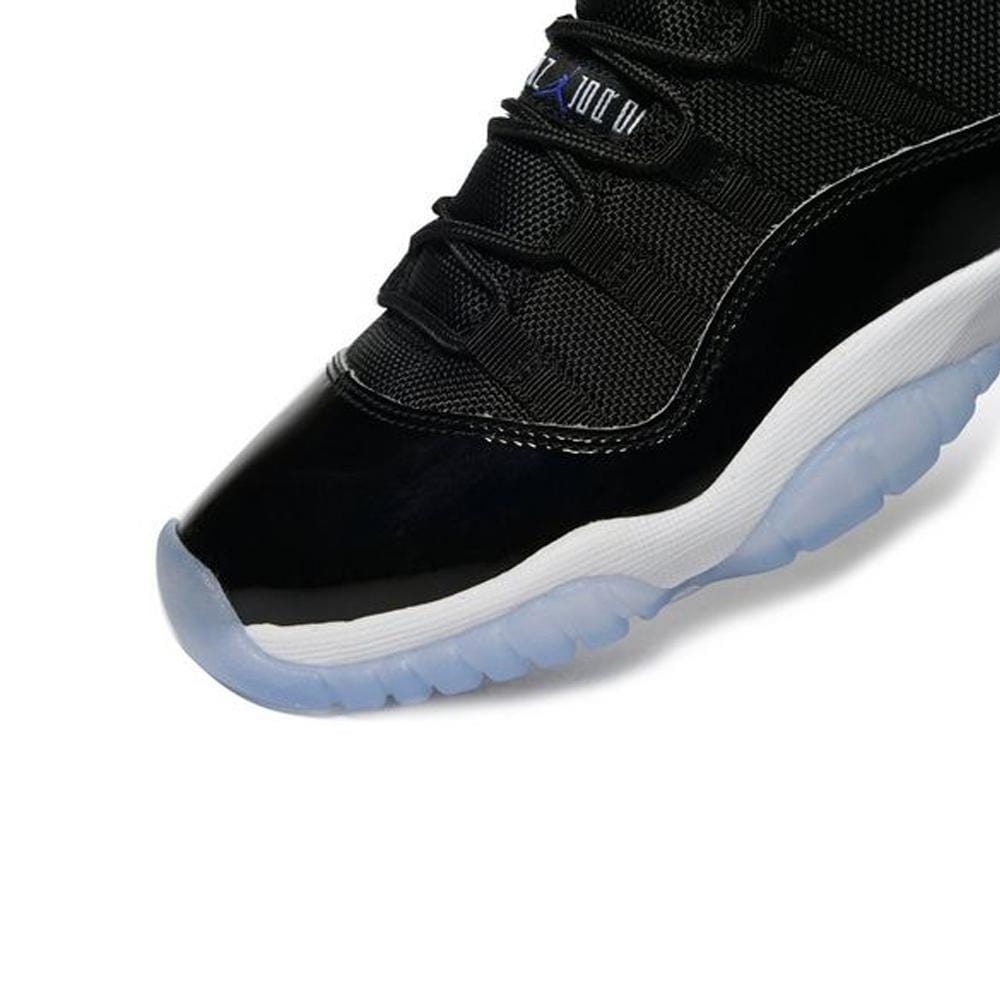 Air Jordan 11 GS Space Jam  Monster Mash - Kick Game