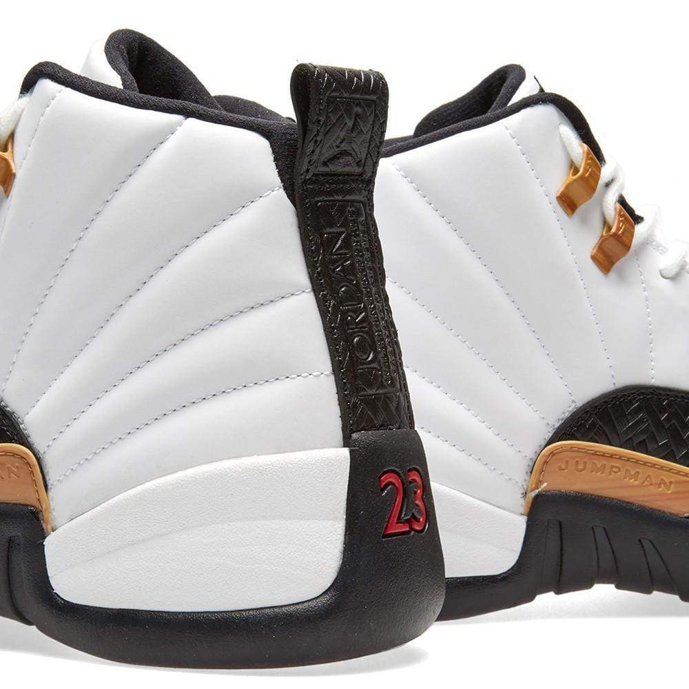 Air Jordan 12 Retro Taxi - Kick Game