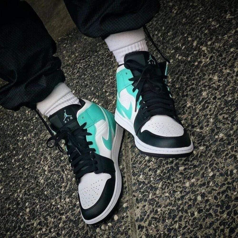 Air Jordan 1 Mid 'Tropical Twist' - Kick Game