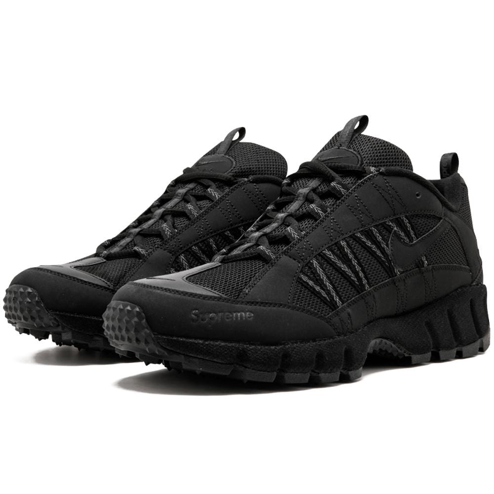 Supreme x Nike Air Humara 17 Black - Kick Game