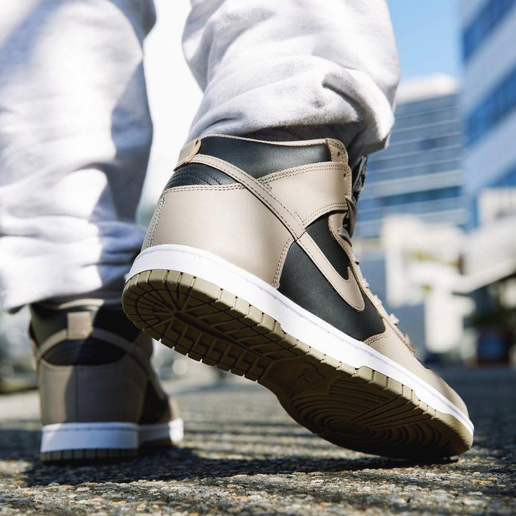 Nike Dunk High Wmns 'Moon Fossil' - Kick Game