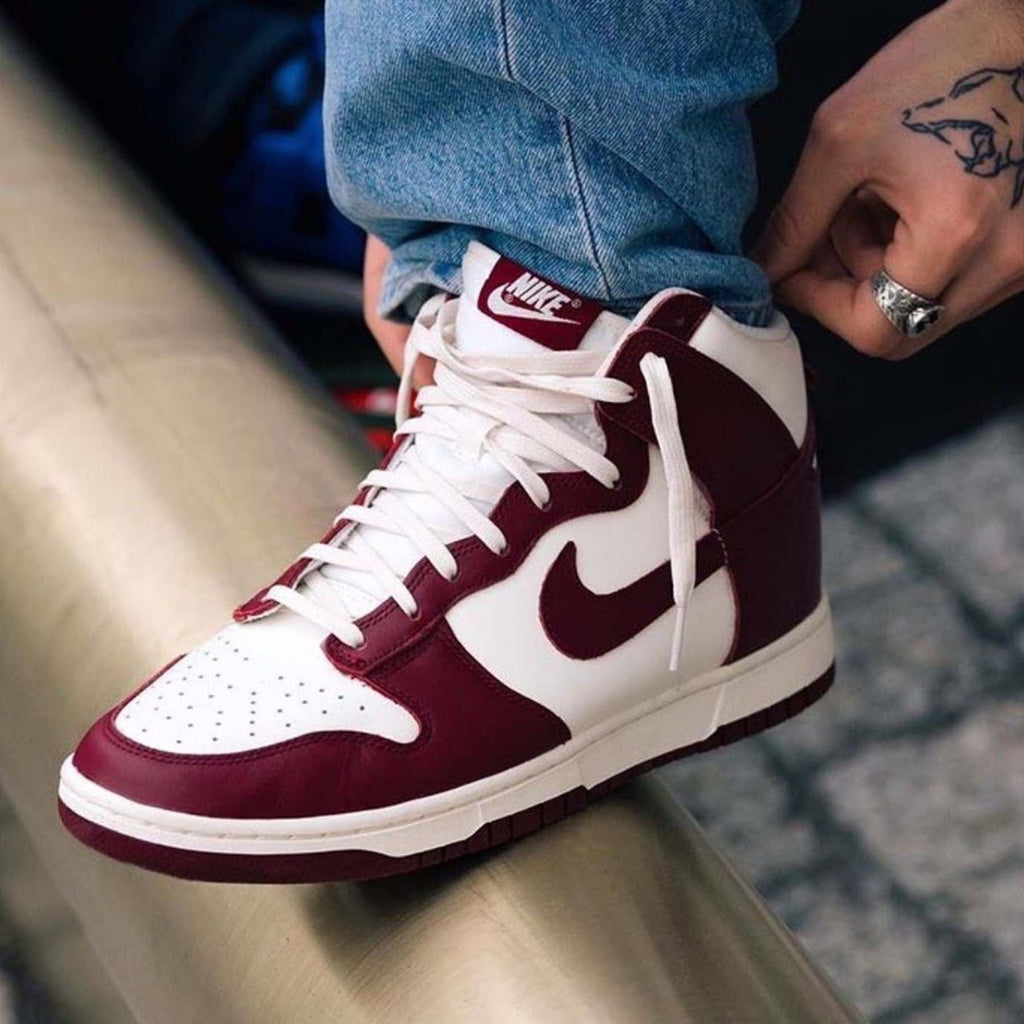 Nike Dunk High Wmns 'Team Red' - Kick Game