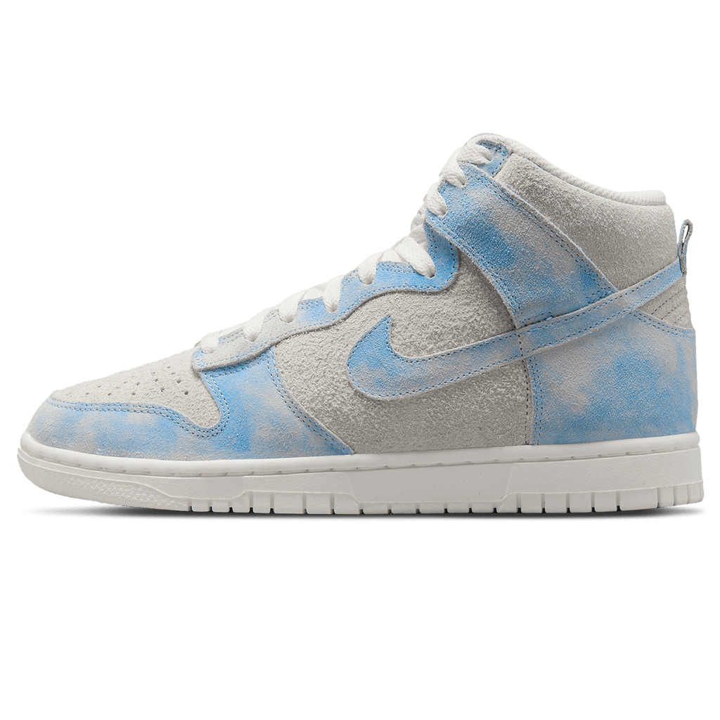 Nike Dunk High SE Wmns 'Clouds' - Kick Game