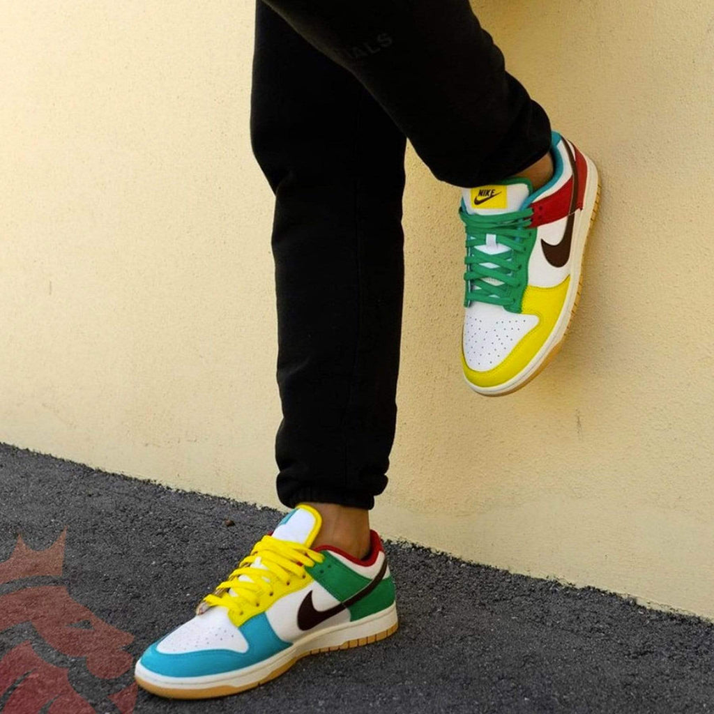 Nike Dunk Low SE 'Free.99 - White' - Kick Game