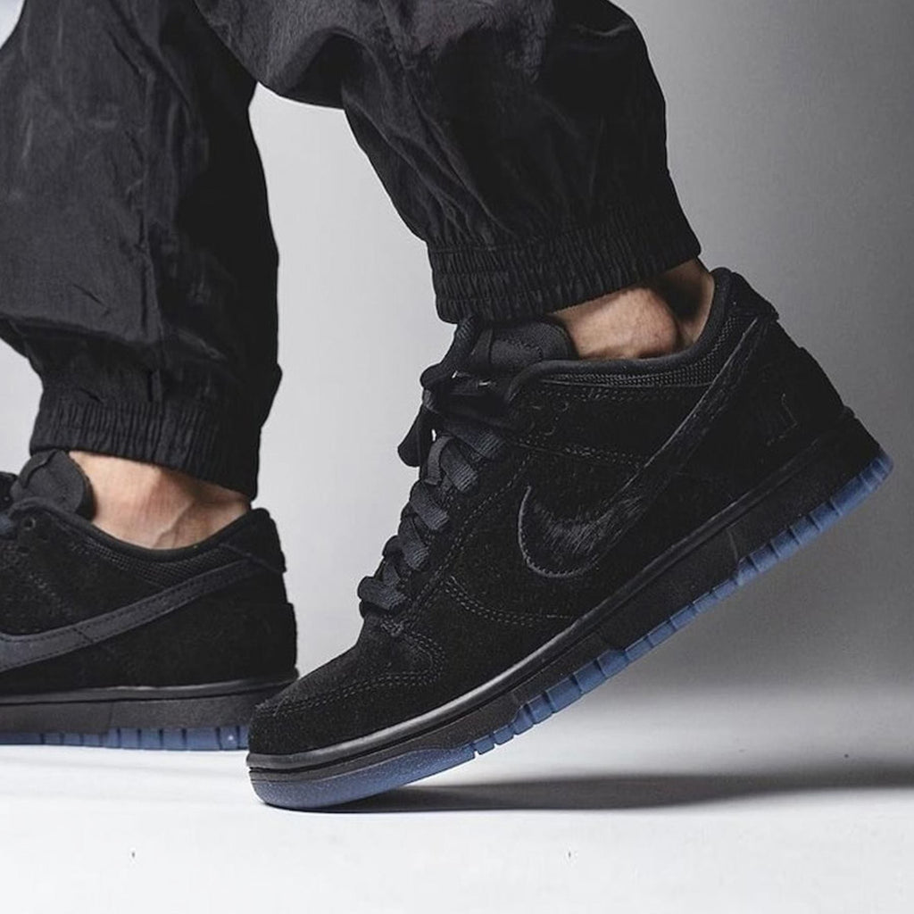 Undefeated x Nike Dunk Low 'Dunk vs AF1' - Kick Game