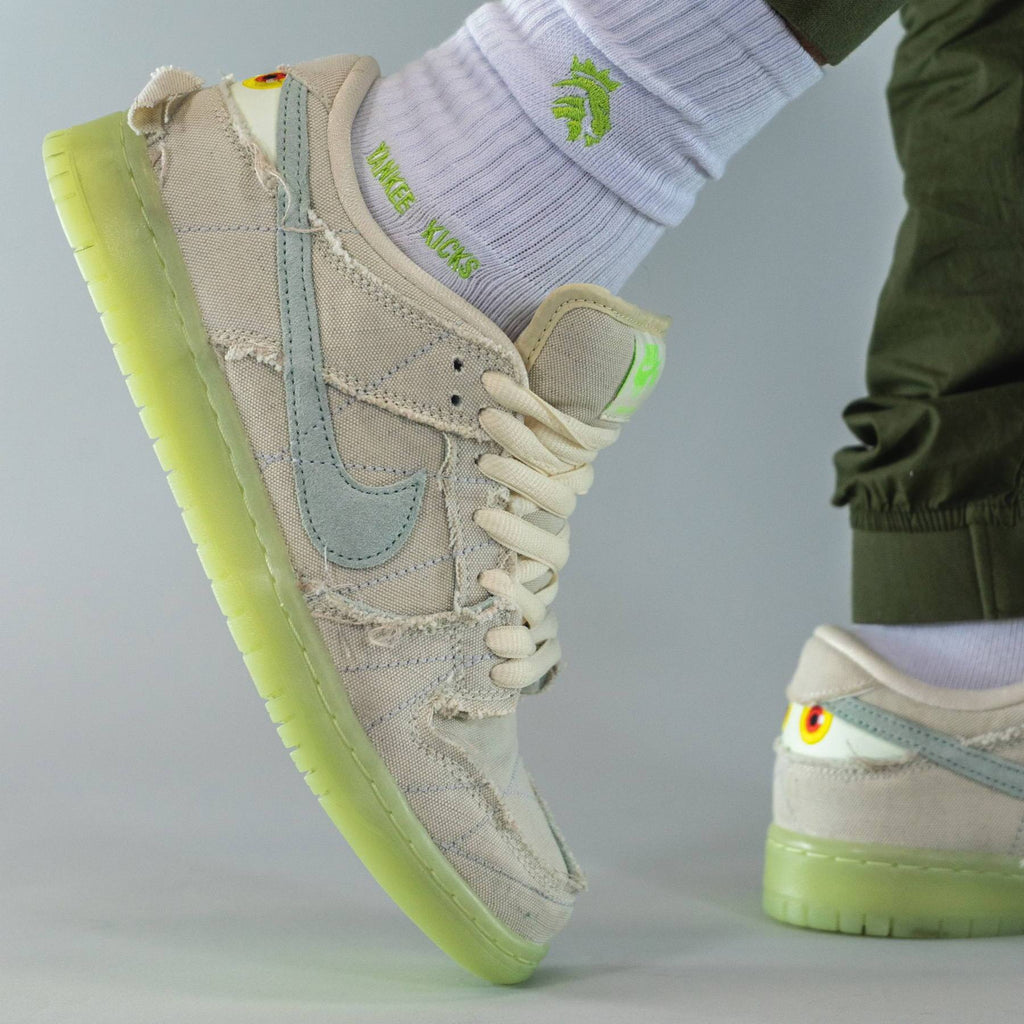 Nike Dunk Low SB 'Mummy' - Kick Game