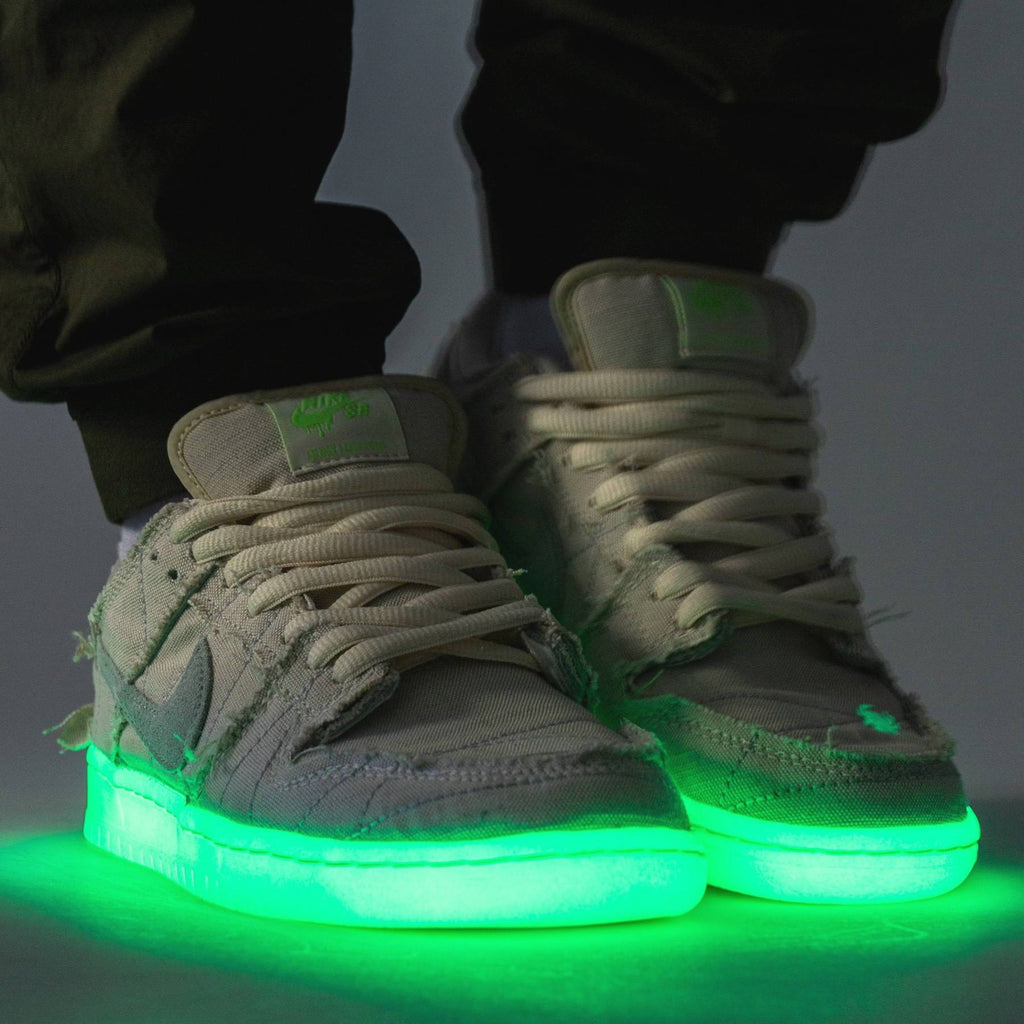 Nike Dunk Low SB 'Mummy' - Kick Game