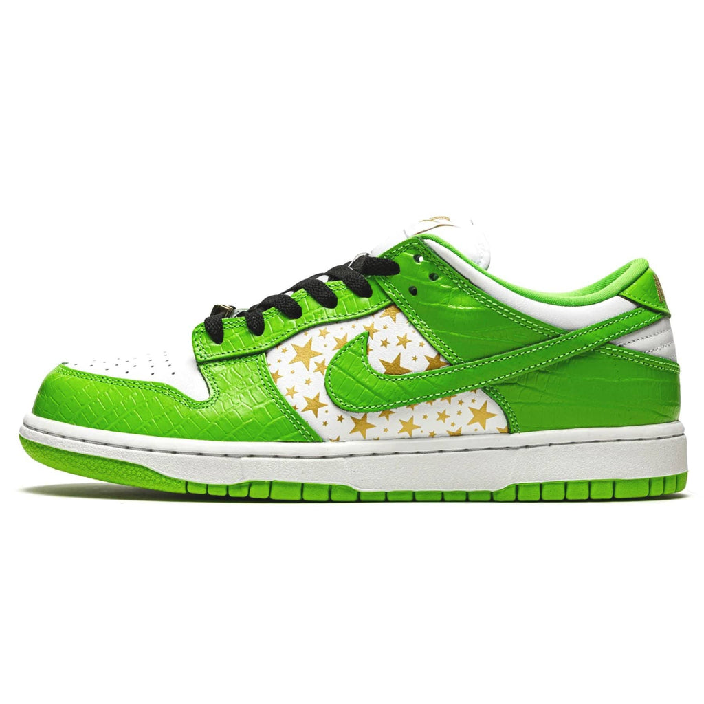 Supreme x Nike Dunk Low OG SB QS ‘Mean Green’ - Kick Game