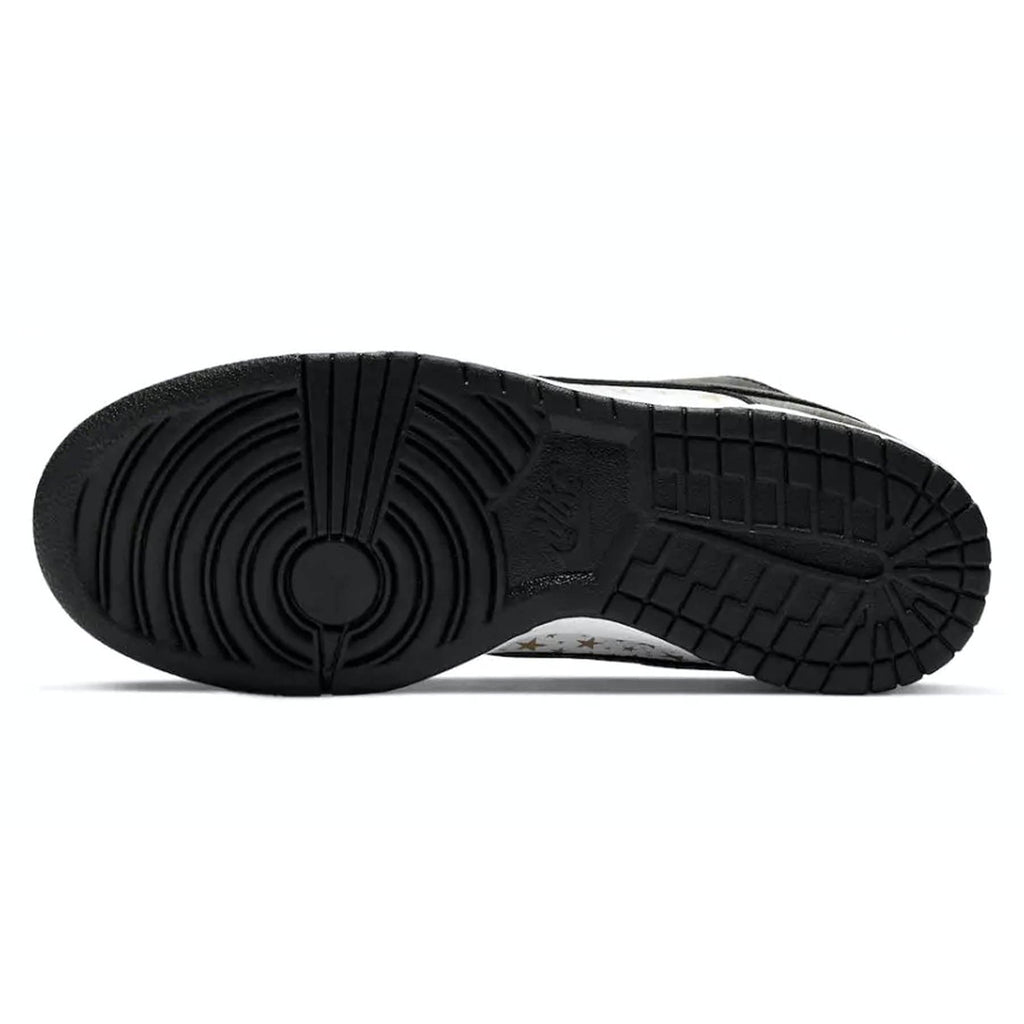 Supreme x Nike Dunk Low OG SB QS 'Black' - Kick Game